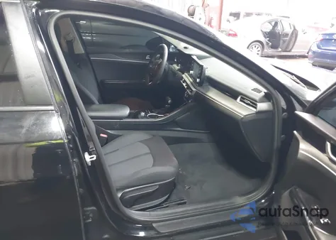 2022 Kia K5 Lxs z USA, uszkodzony, nr VIN 5XXG14J28NG151399